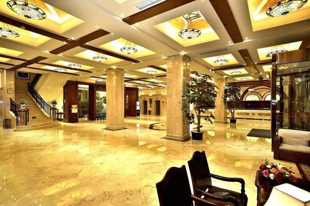 Picturesque Hotel Wuxi  Exteriör bild
